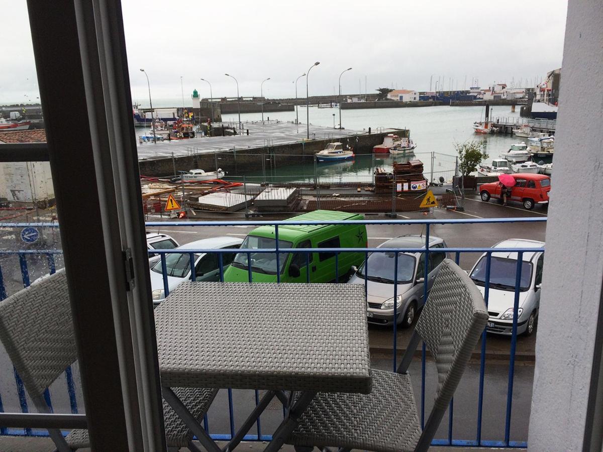 Escale Avec Vue Mer Sur Les Quais De L'Ile D'Yeu Exteriör bild